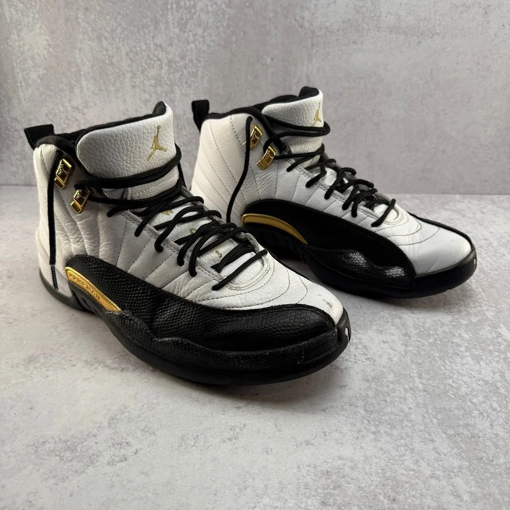 Air Jordan 12‎ Retro Royalty Taxi Mens Size 9 CT8013-170 White Blk Sneaker Shoes